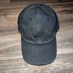 Nike Mens Hat